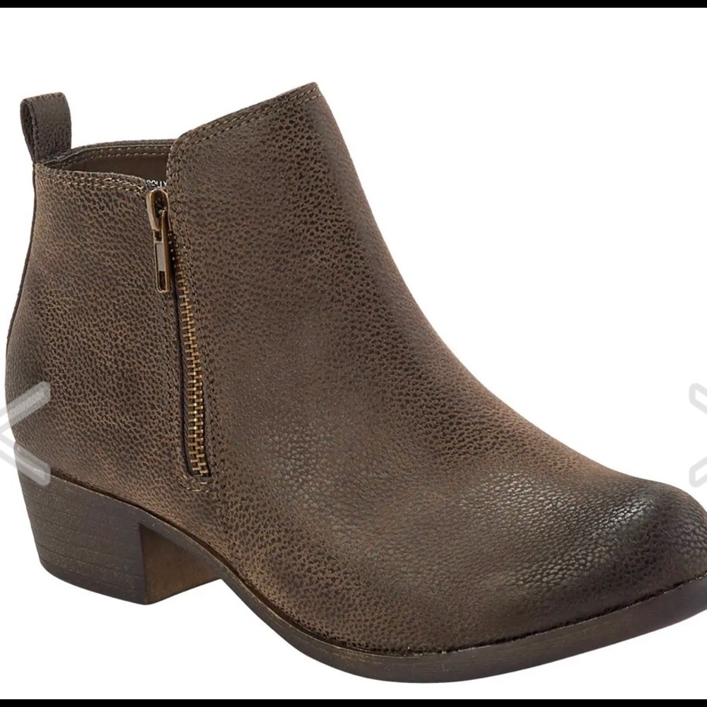 Women’s Dunes booties